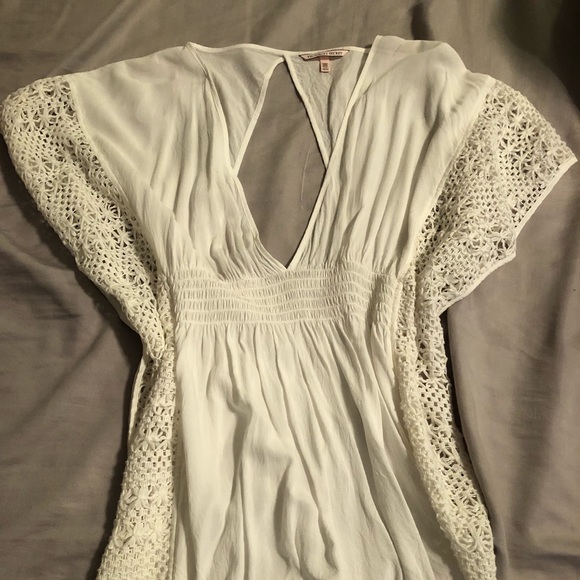 Victoria Secret beach dress - Picture 3 of 4